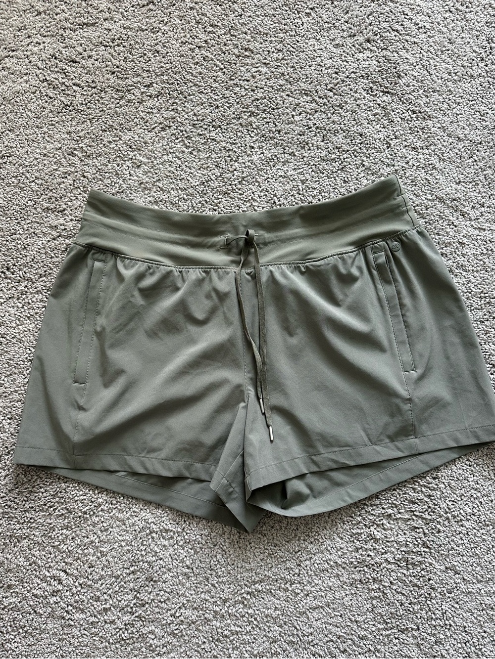 CALIA Women's Effortless TrueLight 4" Short